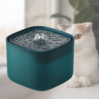 fontaine-a-eau-chat-en-plastique-couleur-verte