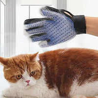 gant-brosse-pour-chat-ergonomique