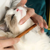 peigne-pour-chat-demelant-relaxant