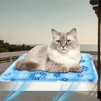 tapis-rafraichissant-chat-carre
